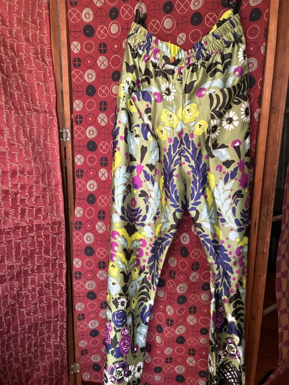 ZARA Multicolor Satin Elastic-Waist Printed Pants - Green, Purple, Yellow, Black - Picture 6 of 11